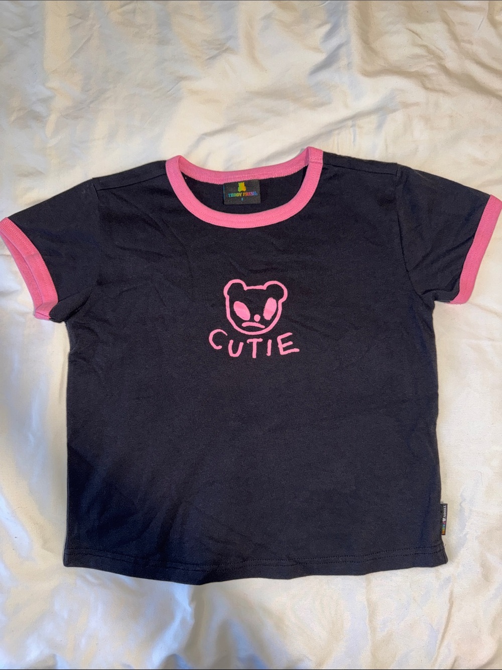 Teddy Fresh Cutie Bear Cropped Tee Women’s Small Black & Pink T-Shirt - Picture 2 of 4